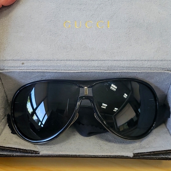 Gucci Accessories - Gucci Sunglasses